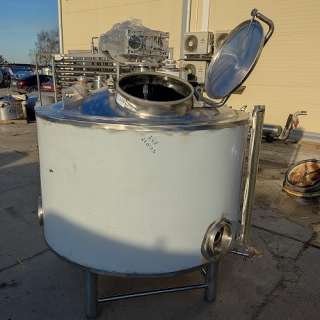 Емкость нержавеющая, объем 0,7 куб.м., рубашка, эл. нагрев, термос, мешалка, инв 2276