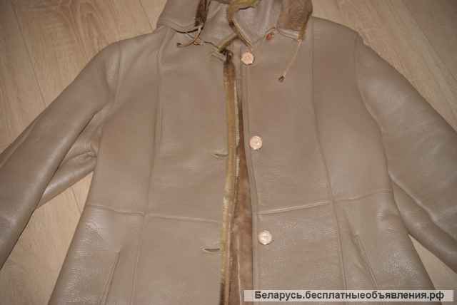 Женскую дубленку