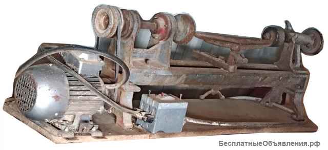 Токарный станок. 380В. Двигатель 1,5кВт.