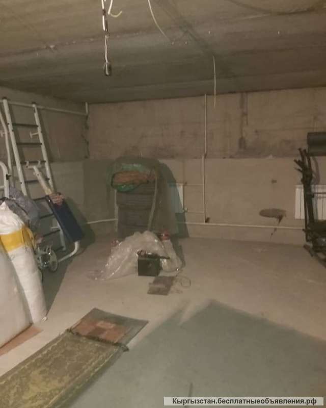 Сдаю под бизнес: подвал, 1-й и 2-й этаж в 3-этажном доме, мкр. Достук (110 Квартал), б/п