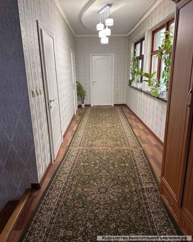 Сдаю 2х этажный элитный особняк, 200 м2. Район: центр Рабочий городок
