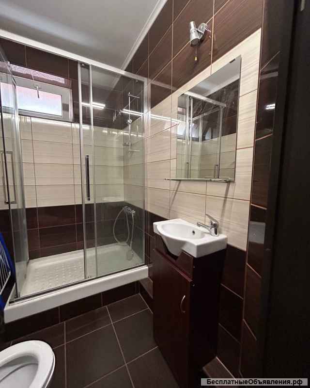 Двухэтажный дом в центре