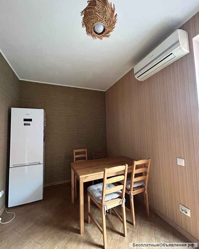 Двухэтажный дом в центре