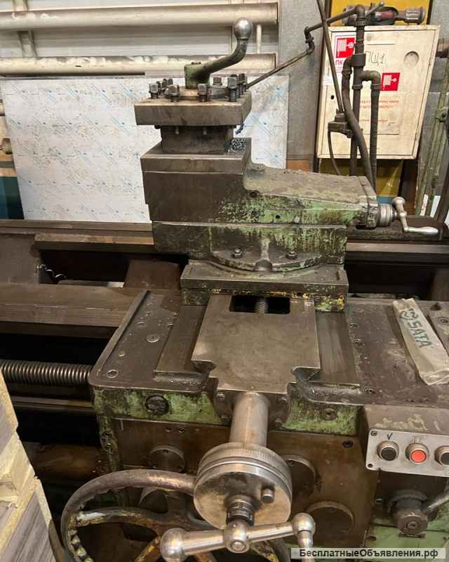 Станок токарный модели 165