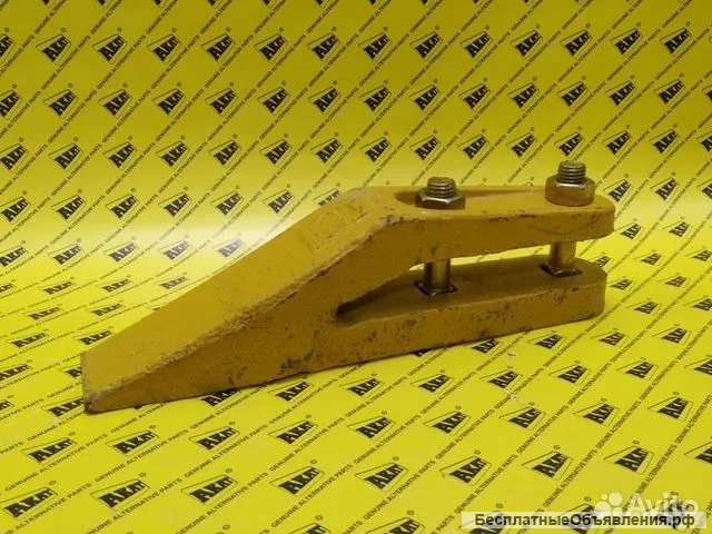 Зуб центральный Sdlg 252101813