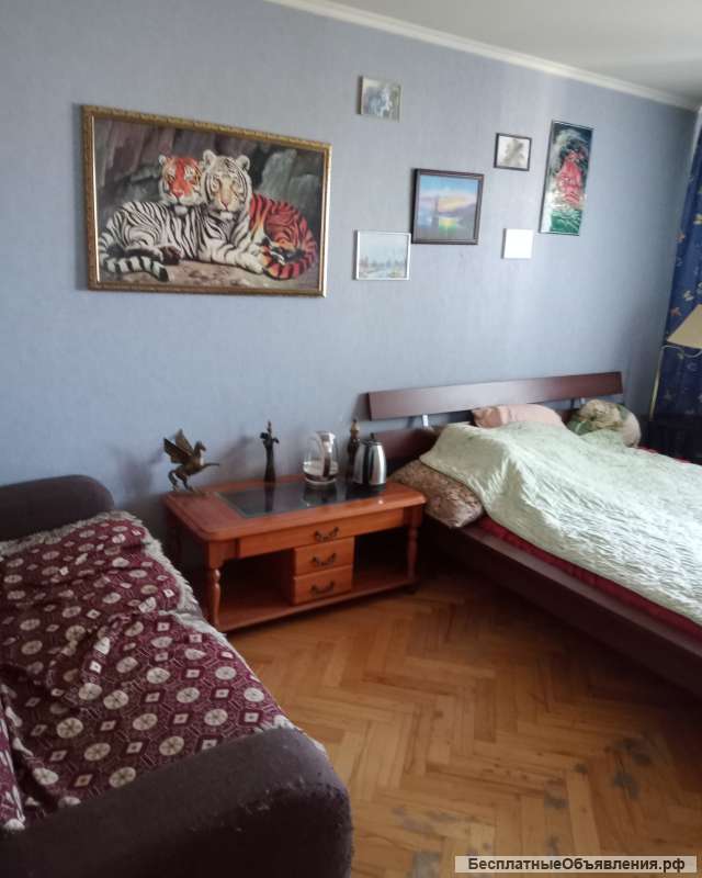 Комната в двухкомнатной квартире