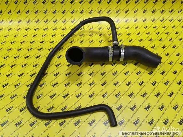 Патрубок радиатора верхний JCB 128/E0101