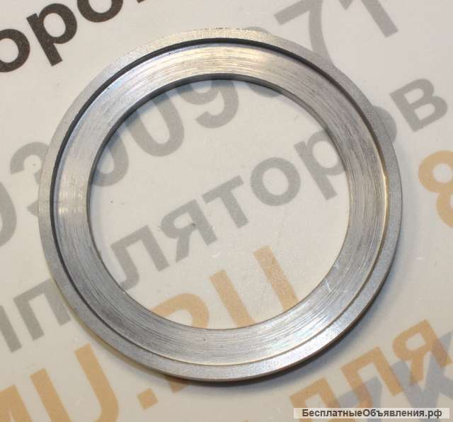 Защитная шайба поворотного редуктора КМУ Tadano Z/ZF 300-500