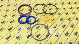 Комплект уплотнений рулевого цилиндра 292-5424