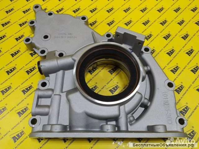 Крышка двигателя перед Volvo 04259224