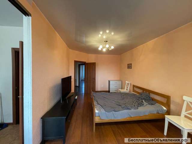 2-к. квартира, 76,2 м², 4/9 эт.