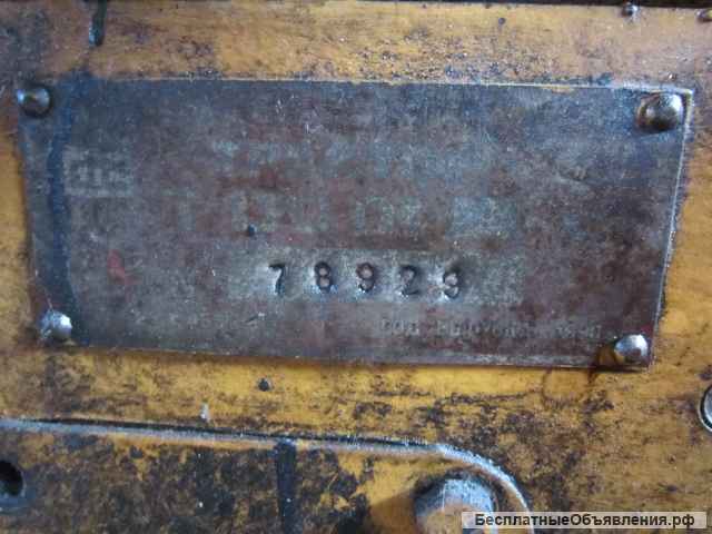 Бульдозер Б-170 М1.01-Е (на базе трактора Т-170 М1.01) 1991 года выпуска.