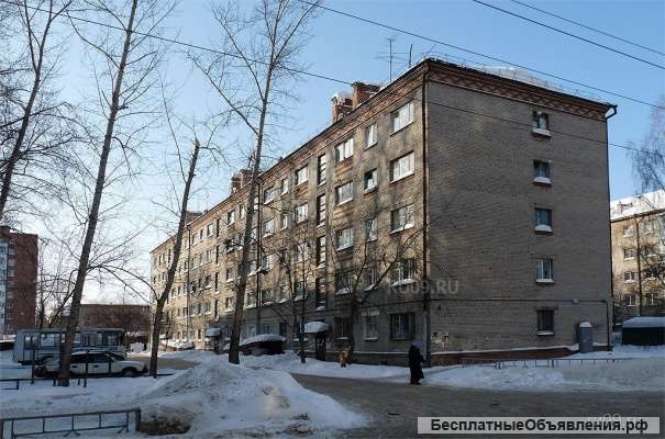 1- секционка, Енисейская 15