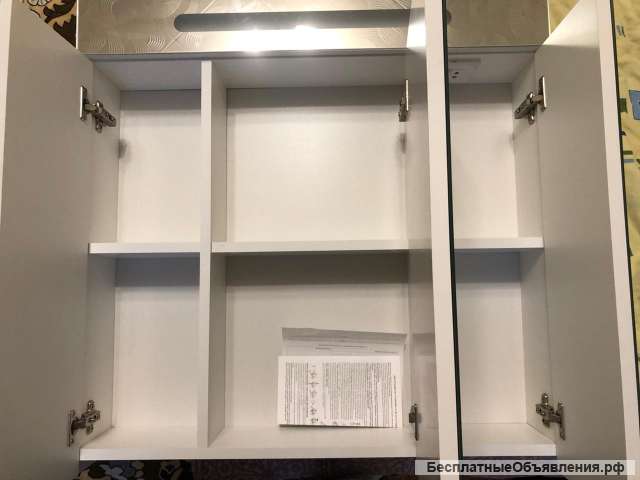 Шкаф с зеркалом, с подцветкой