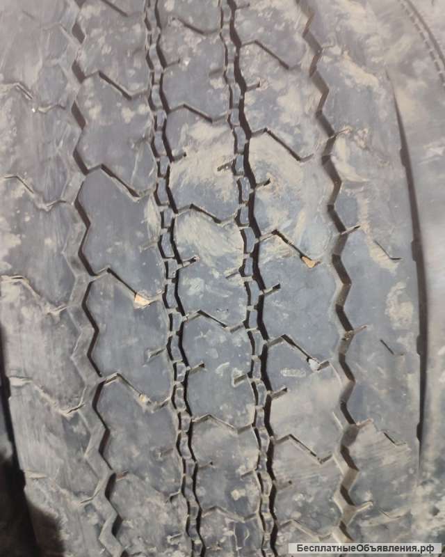 Грузовые шины Б/У 295 80 R22.5 Tyrex