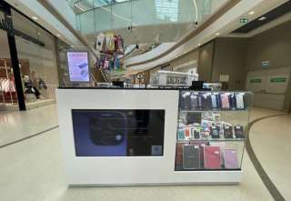 Торговый остров с мобильными аксессуарами