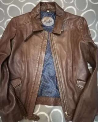 Коричневая кожаная женская куртка Massimo Dutti размер М Авито Доставка Почта России