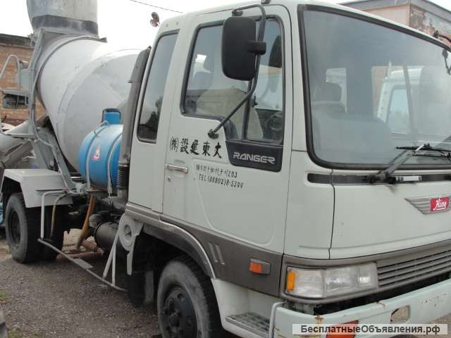 Автобетоносмеситель Хино, Миксер