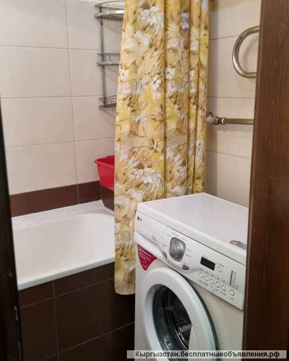 2 ком. квартира Семейной паре без детей Все удобства есть. В центре города