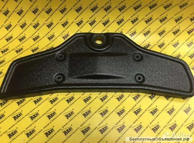 Корпус панели Volvo VOE15181039