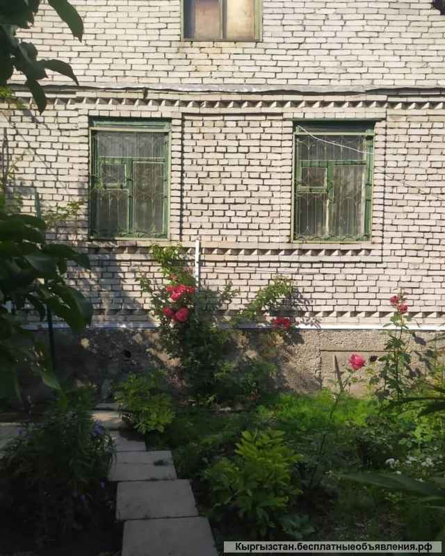 Дом 3 комнаты 37 м² Старый ремонт С мебелью