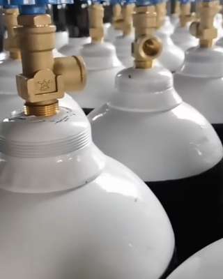 Баллоны газовые с гелием 50л. 500шт