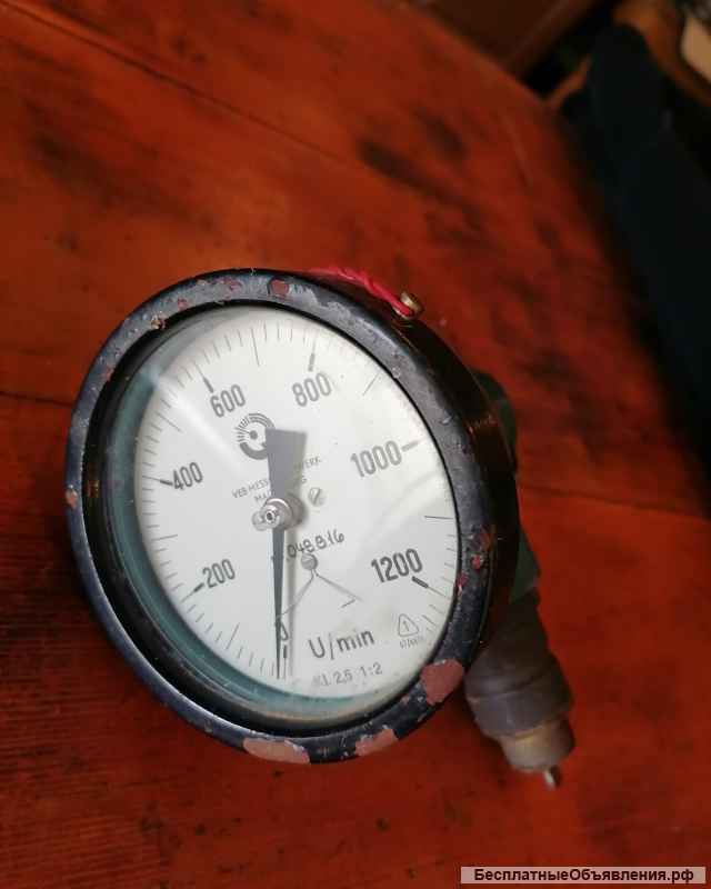 Тахометр для двигателя NVD