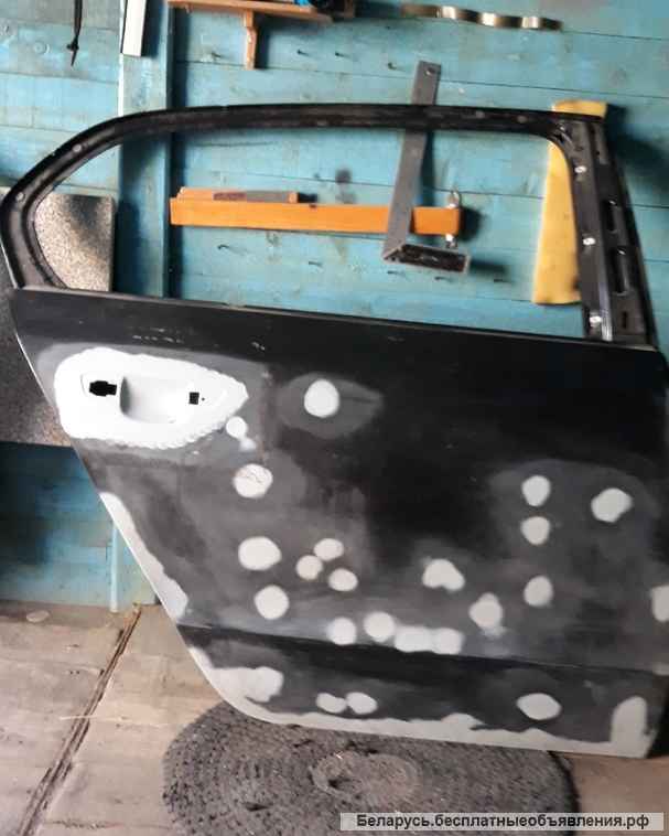 Две задние двери для шкода суперб2