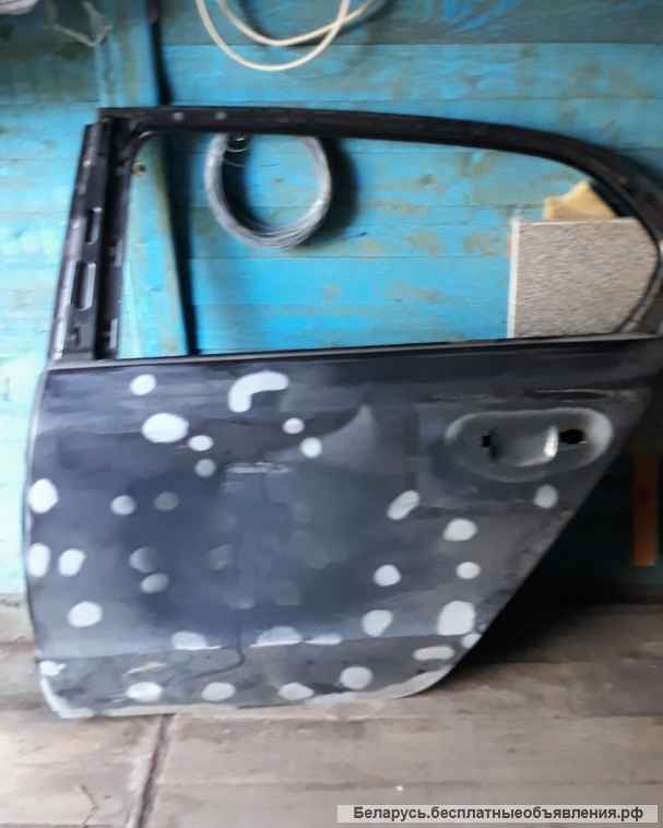 Две задние двери для шкода суперб2