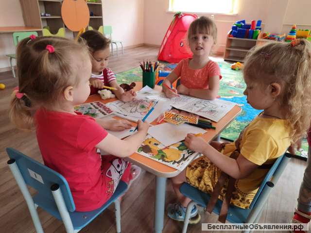 Няня Воспитатель