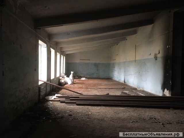 Здание 1000м.кв. в развивающемся регионе, здание подойдет под что угодно.