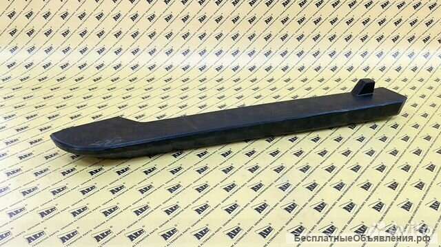 Накладка радиатора 370-7472 3707472 OEM