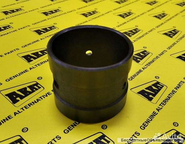 Втулка Komatsu 500250056