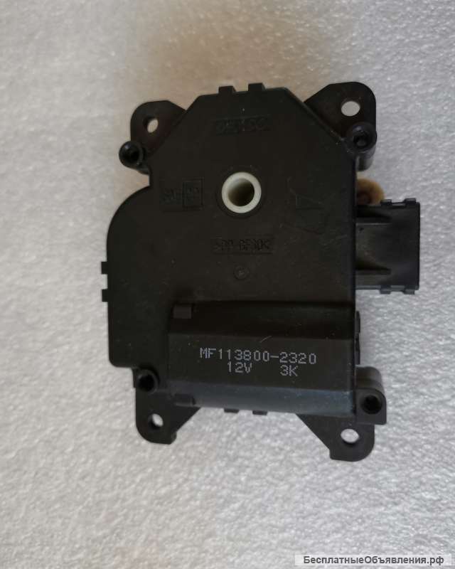 JNC500050 Моторчик заслонки печки Range Rover Sport Discovery 3 оригинальный