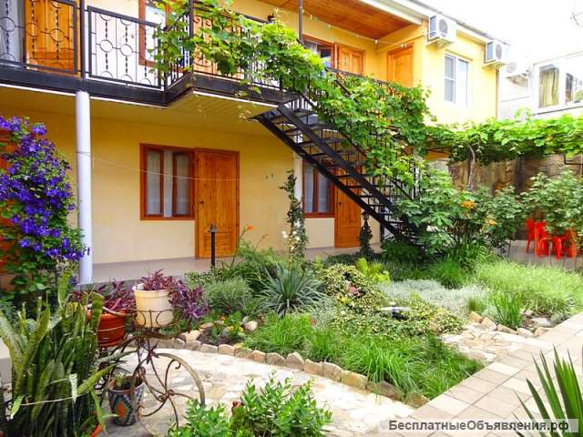 Горничная в гостевой дом