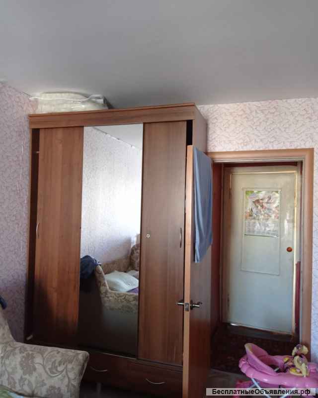 3 комнатная квартира 60 кв.м., Минеральные Воды, 1 МКР.