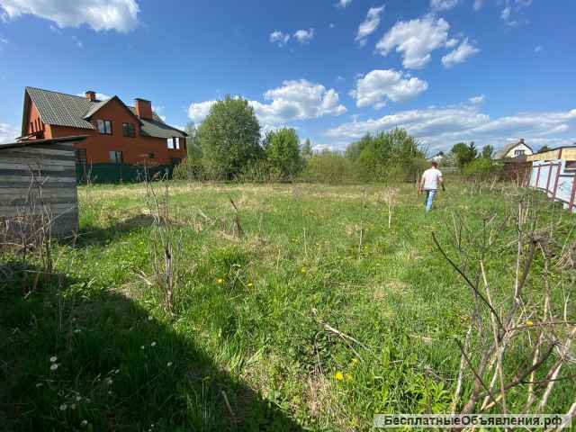 Земельный участок с домом в Наро-Фоминском районе д.Жедочи. свет на участке. Газ по границе.