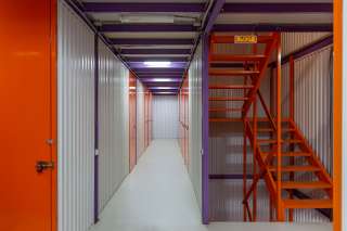 Кладовки в аренду на теплом складе в Москве