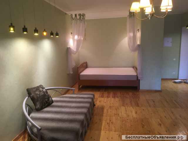 Сдаю однокомнатную квартиру в Зеленой роще на срок больше 3 месяцев