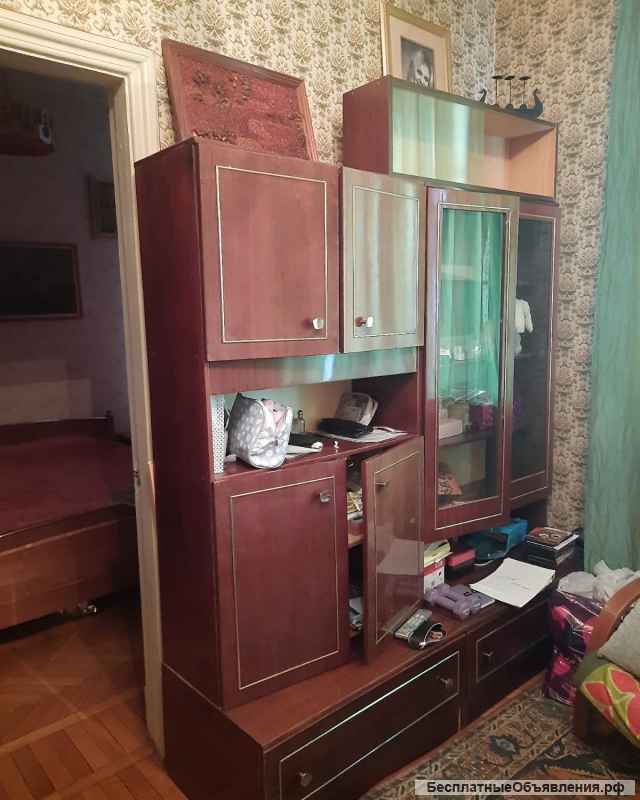 Стенку или две стенки. Б/у. Самовывоз