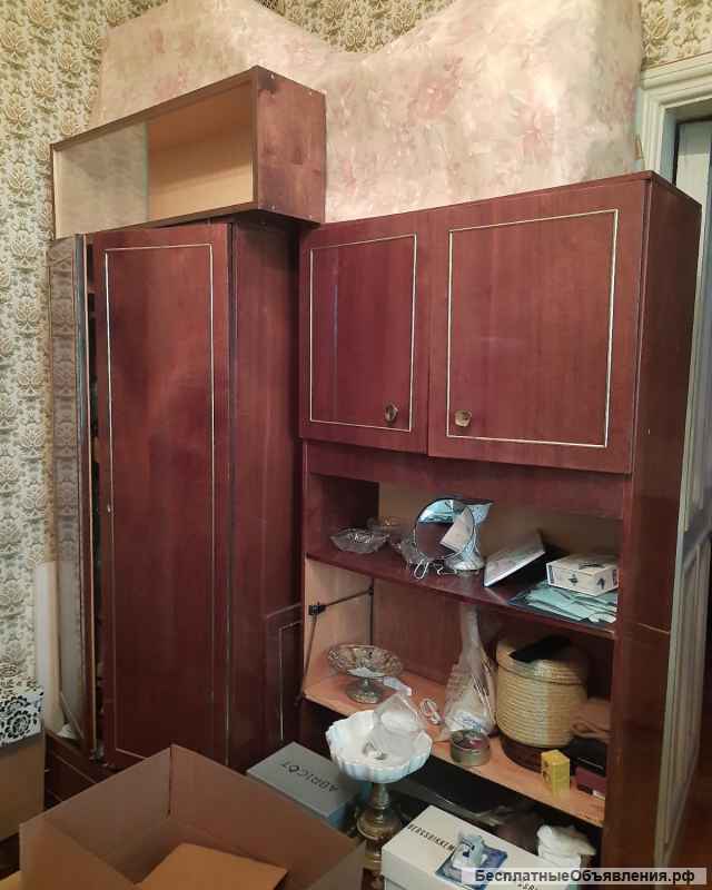 Стенку или две стенки. Б/у. Самовывоз