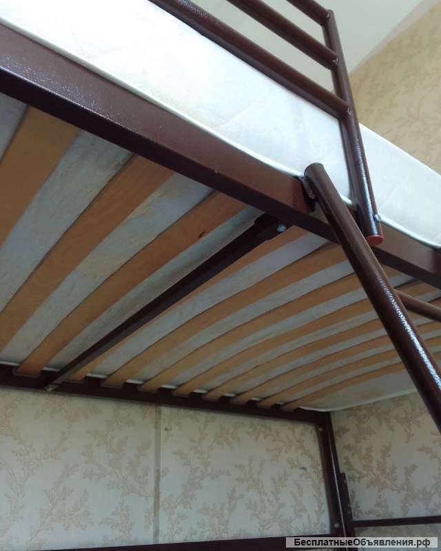 Кровать чердак