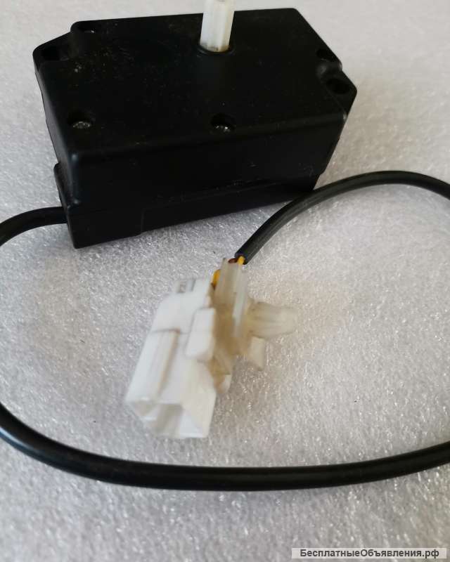 Моторчик климат-контроля забора воздуха наружный/салон Range Rover 2 P38 оригинальный