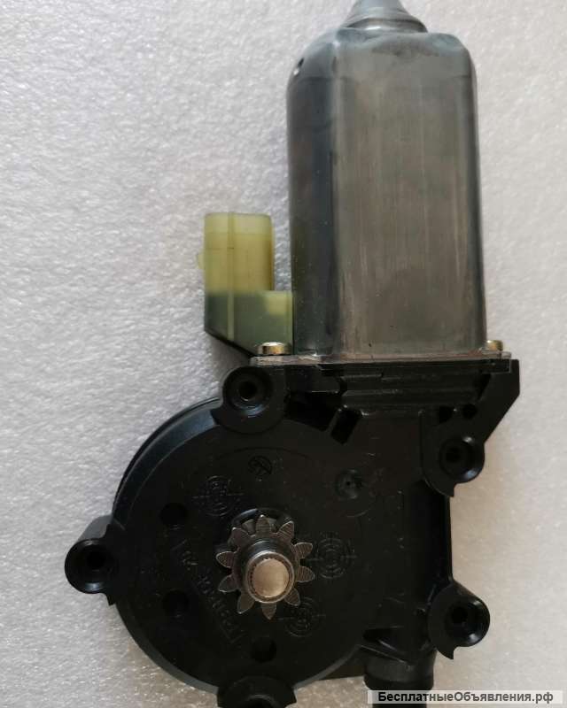 ASR2499 Land Rover Range 2 1994 - 2002 Моторчик стеклоподъемника 0130821317-000 BOSH оригинальный