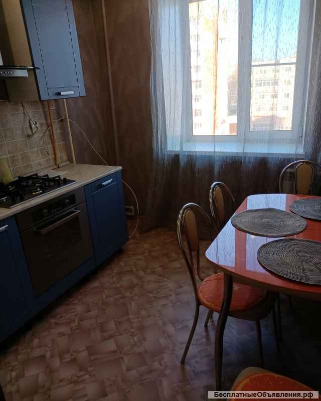 Сдаю однокомнатную квартиру в Тутаеве