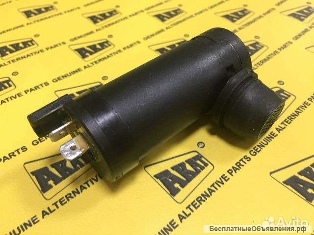 Насос омывателя Volvo VOE11707985