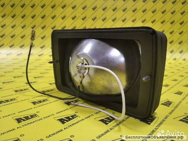 Фара рабочего освещения JCB 700/31800