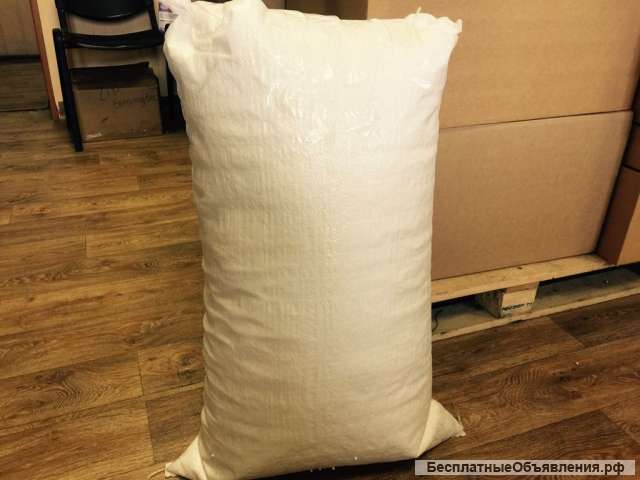 Шарики пенопласта для ремонта кресла и творчества