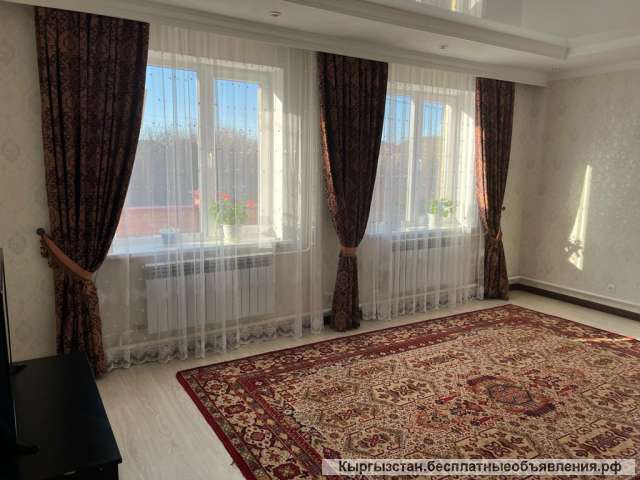 Полдома, 3 комнаты, по Суванбердиева, 77 000 $, б/п