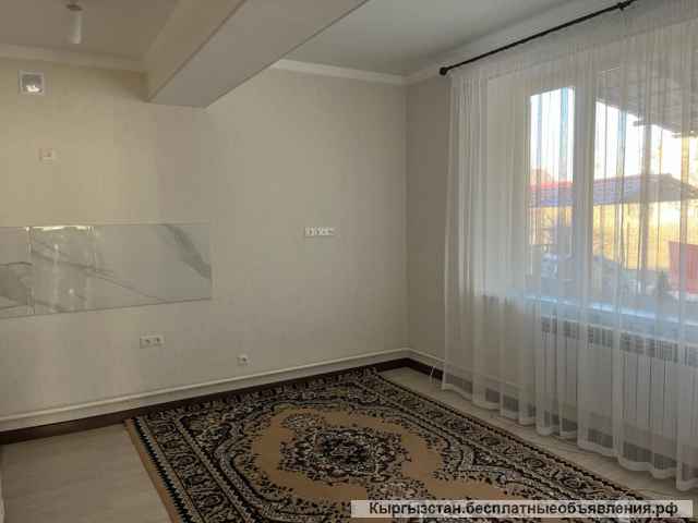 Полдома, 3 комнаты, по Суванбердиева, 77 000 $, б/п